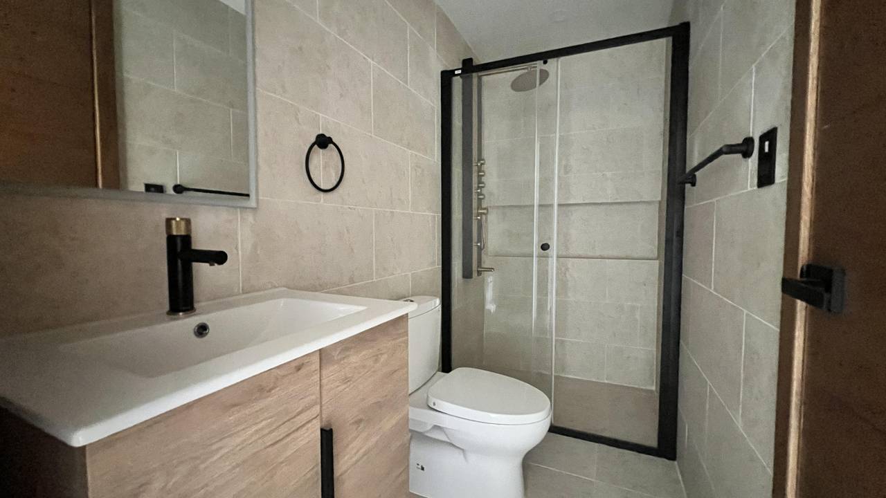 Vendo apartamento en juan dolio Foto 7317808-13.jpg