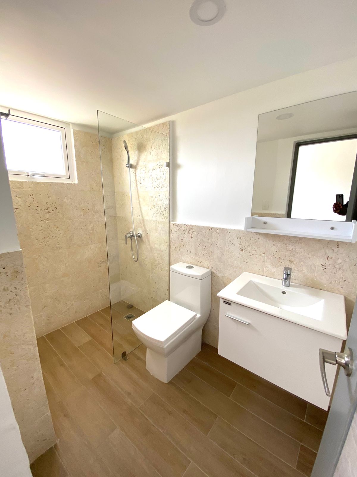 Vendo apartamento en juan dolio Foto 7317818-3.jpg