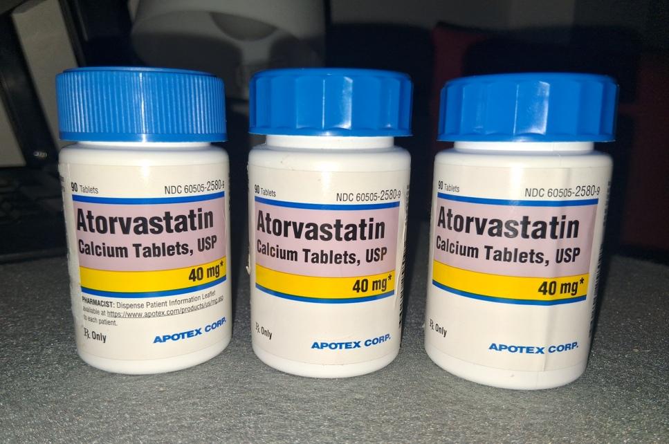 Frasco de 90 pastillas de Atorvastatin 40MG Foto 7317905-1.jpg