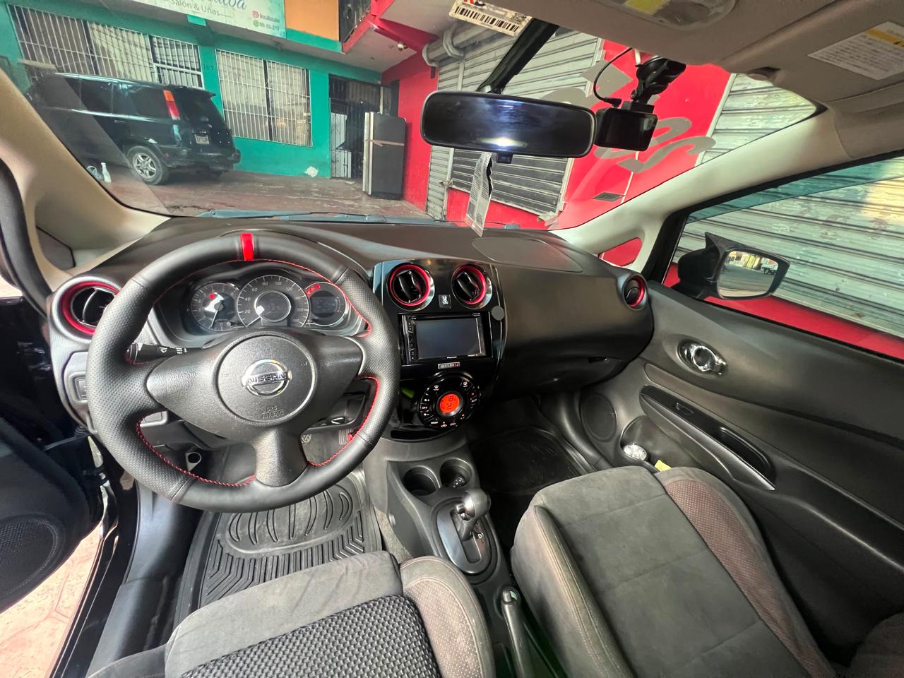 SE VENDE NISSAN NOTE NISMO 2015 Foto 7317996-7.jpg