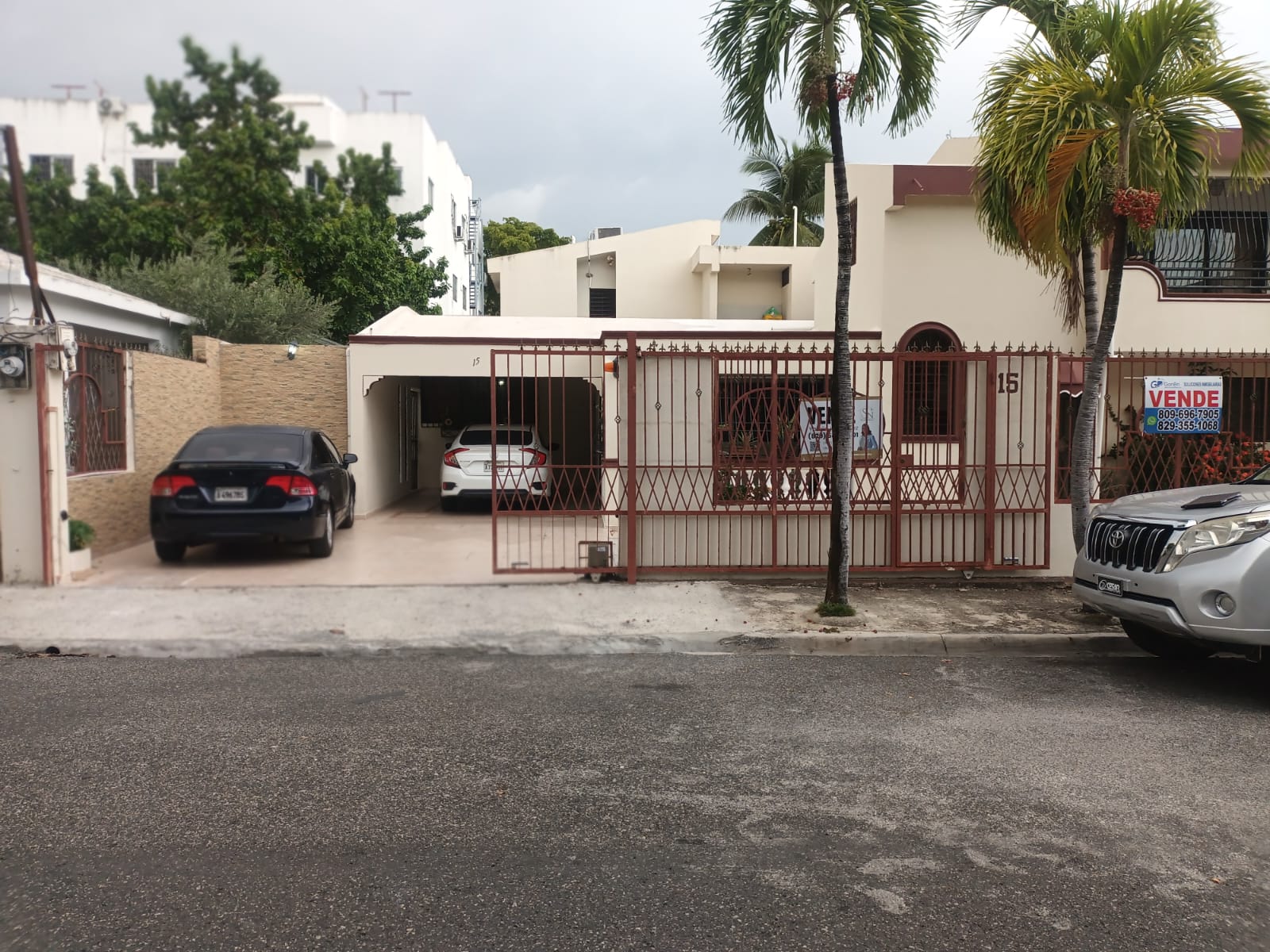 ????CASA  EN LOS RESTAURADORES????  ️PRECIO DE VENTA RD35000000.00  At Foto 7318009-6.jpg