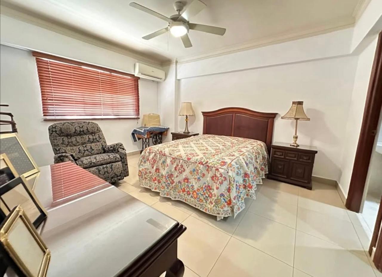Apartamento en Venta de 167 m – 3 Habitaciones y Planta Full Foto 7318042-2.jpg