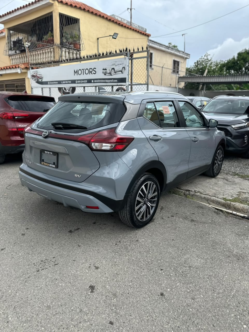 Nissan Kicks SV 2023 Foto 7318058-4.jpg