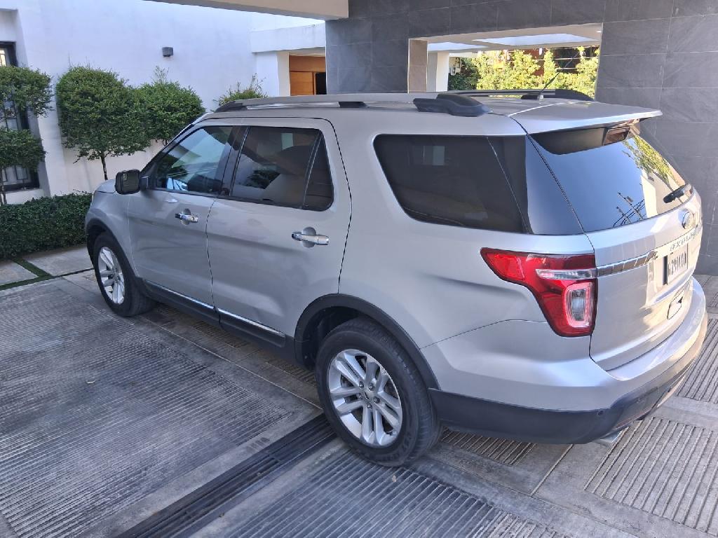 Ford Explorer XL 2013 Foto 7318083-2.jpg