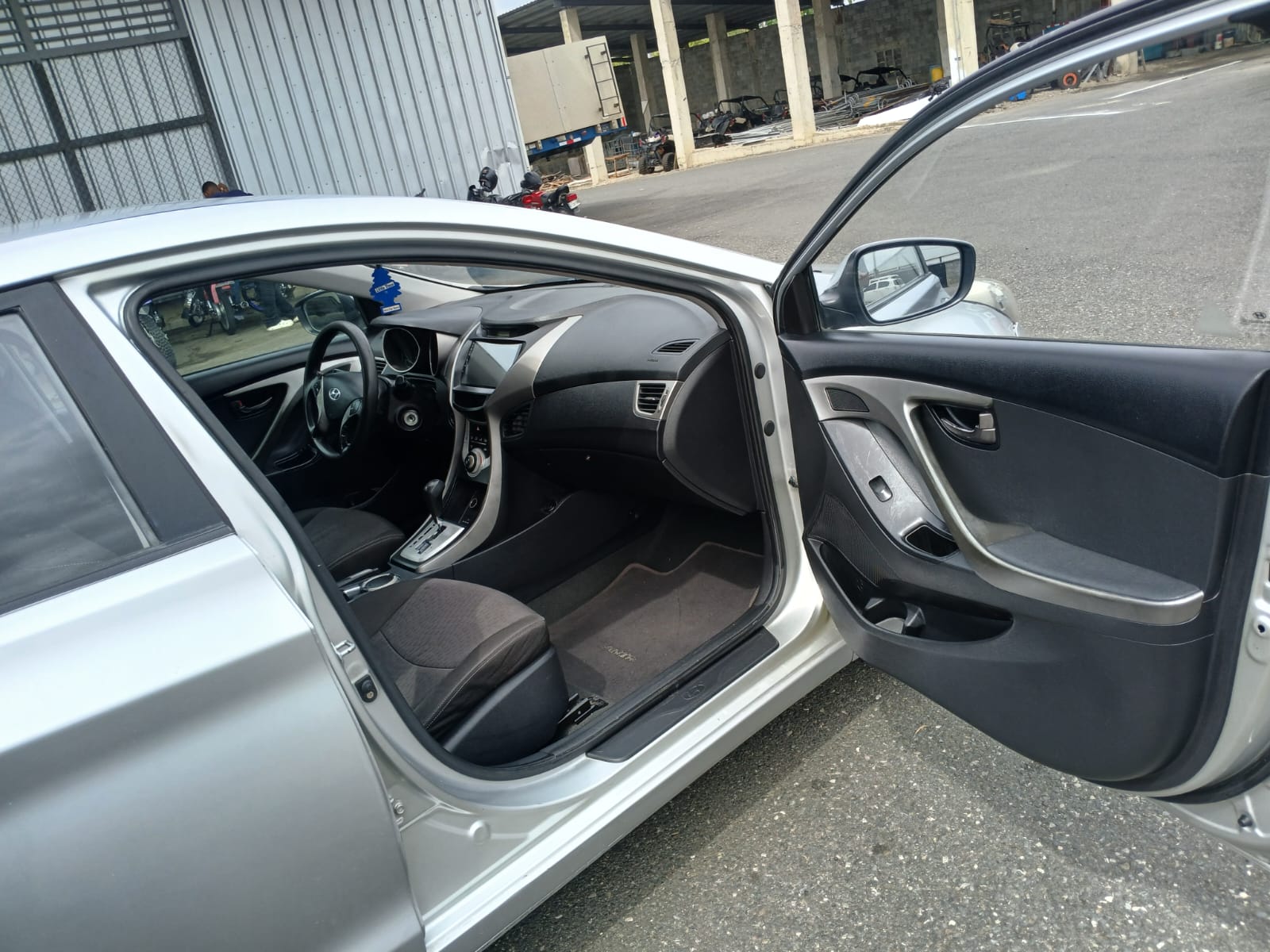 hyundai elantra 2012 Foto 7318087-9.jpg