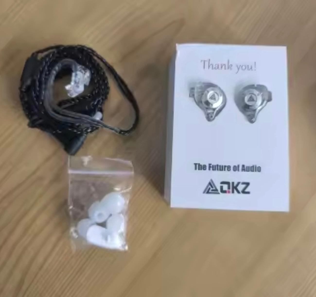 QKZ Enzo Pro / auricular in-ears Gaming profesional Foto 7318107-5.jpg