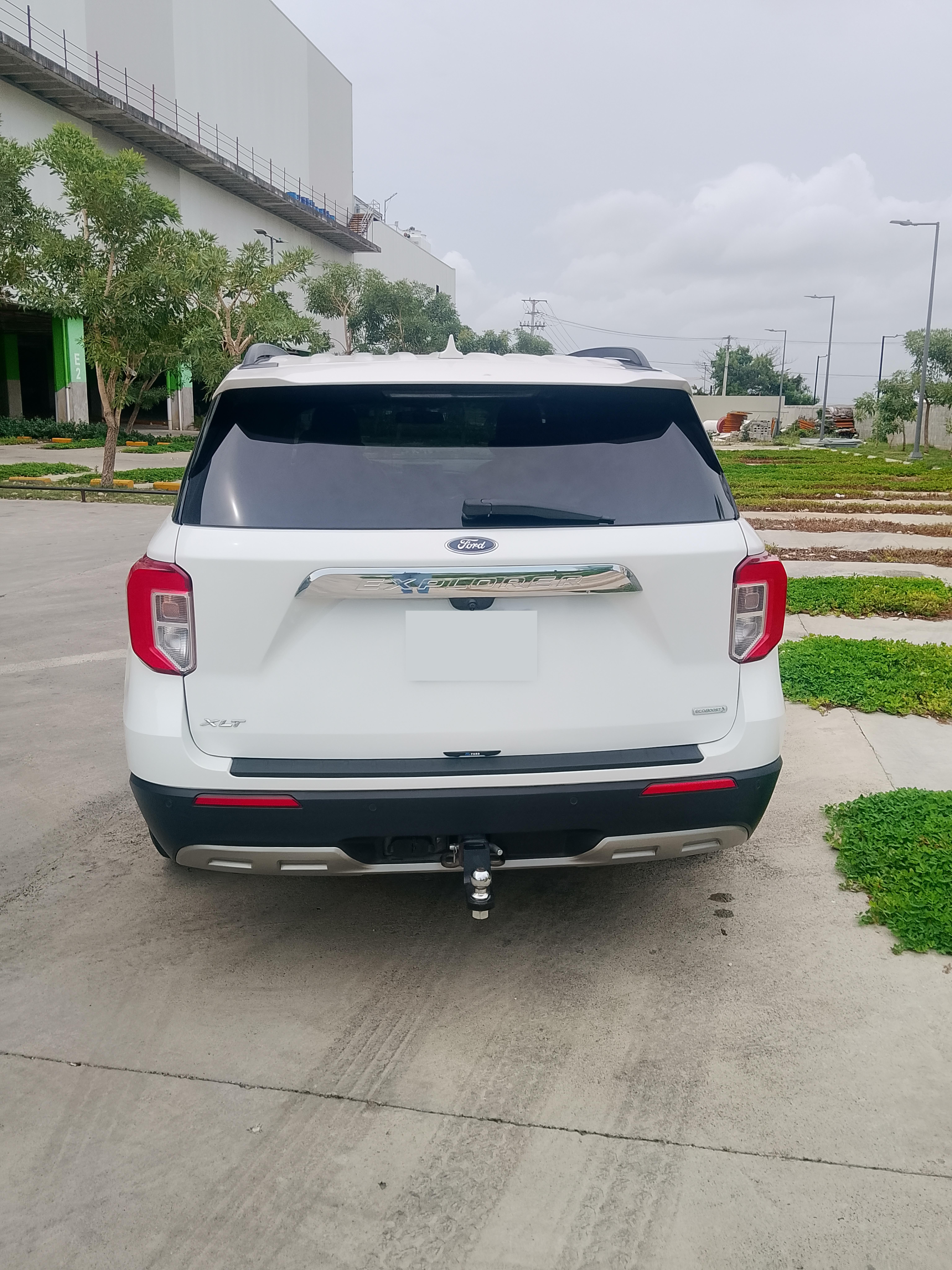 Ford Explorer XLT 2020  Blanco Perla  Sunroof  Excelente condición  Ún Foto 7318116-7.jpg