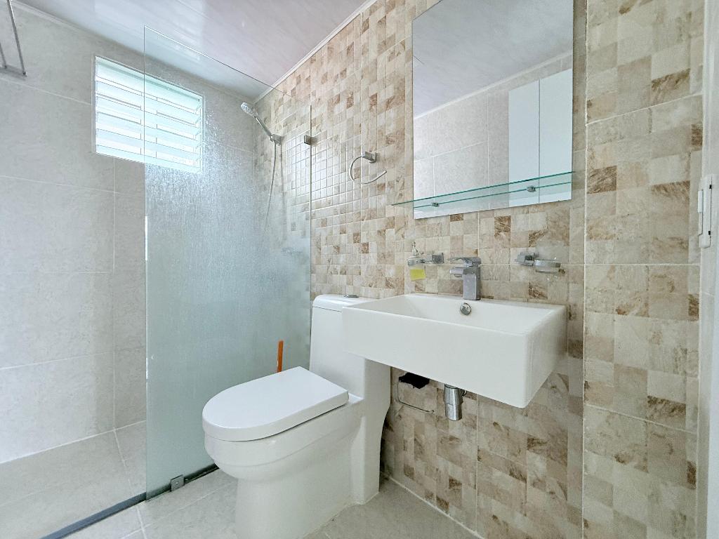 VENDO Penthouse con terraza en el Residencial  Las cayenas Aut. San Is Foto 7318164-3.jpg