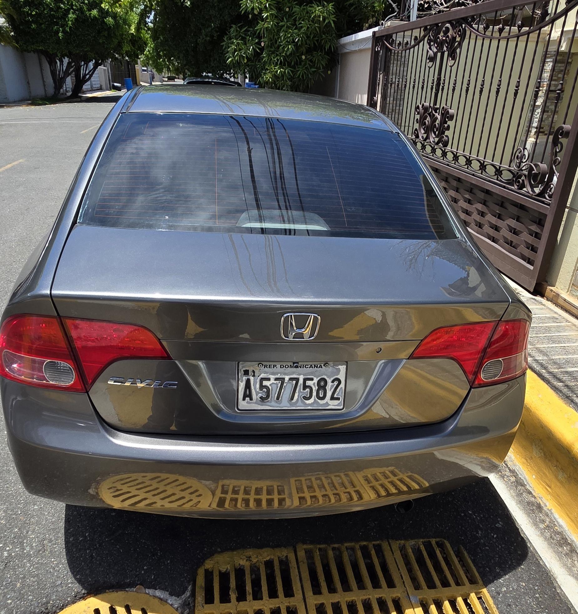 Vendo Honda Civic Sedan. Excelentes condiciones Foto 7318278-9.jpg