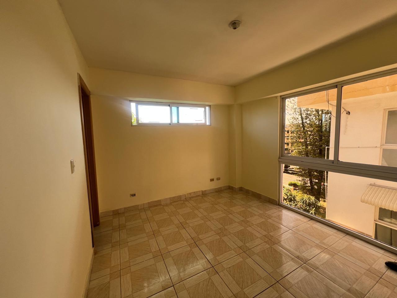Apartamento en Venta en el Ensanche Isabelita. Foto 7318300-2.jpg