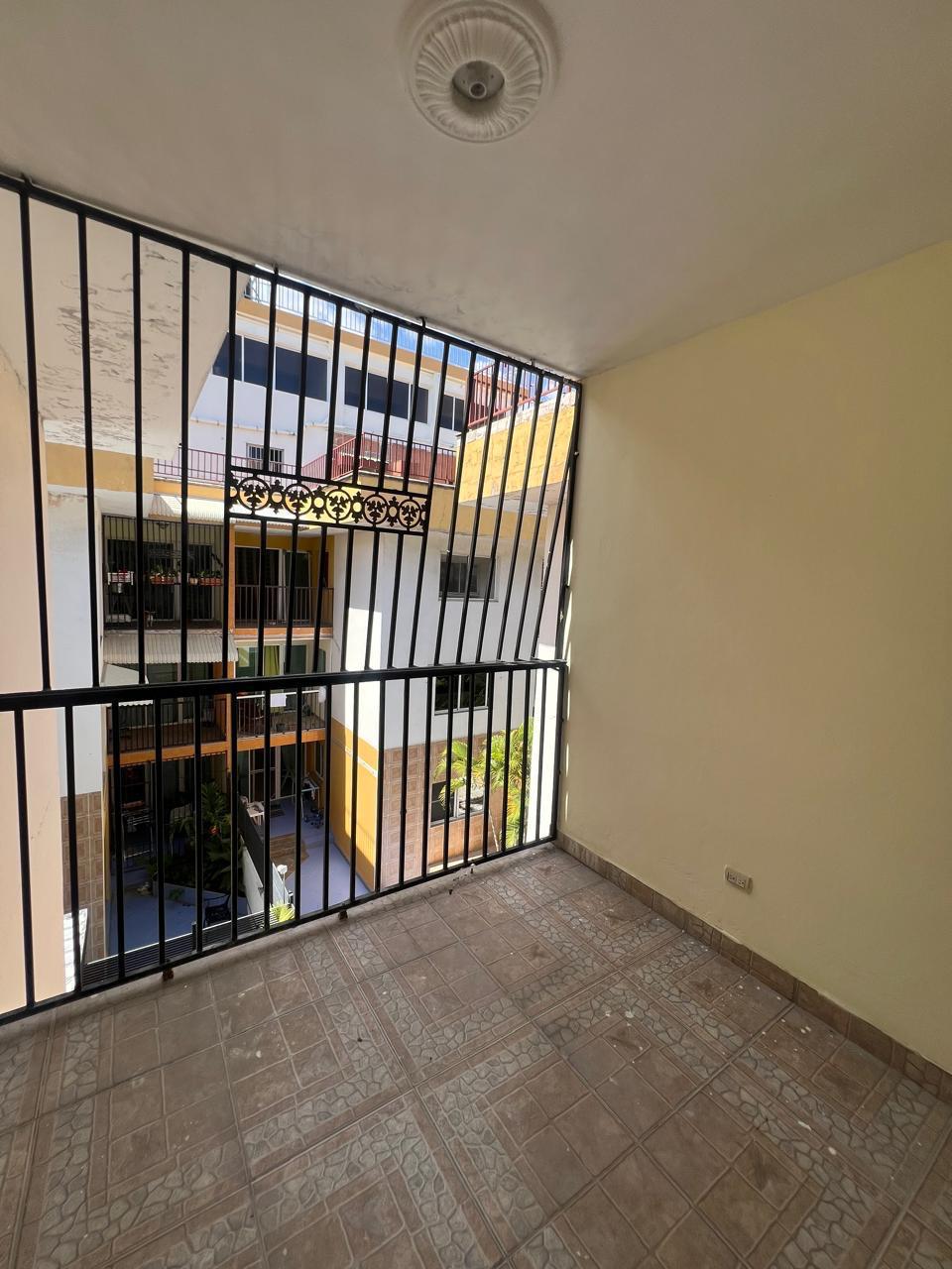 Apartamento en Venta en el Ensanche Isabelita. Foto 7318300-6.jpg