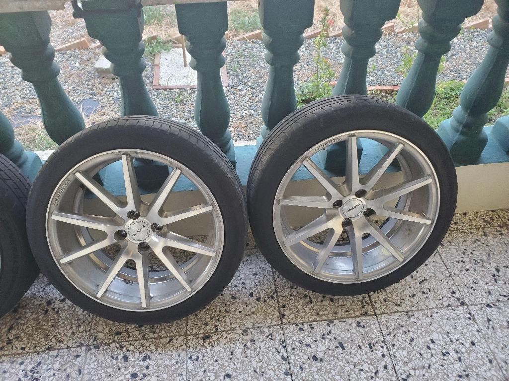 Aros 17 vossen como nuevo  Foto 7318311-2.jpg