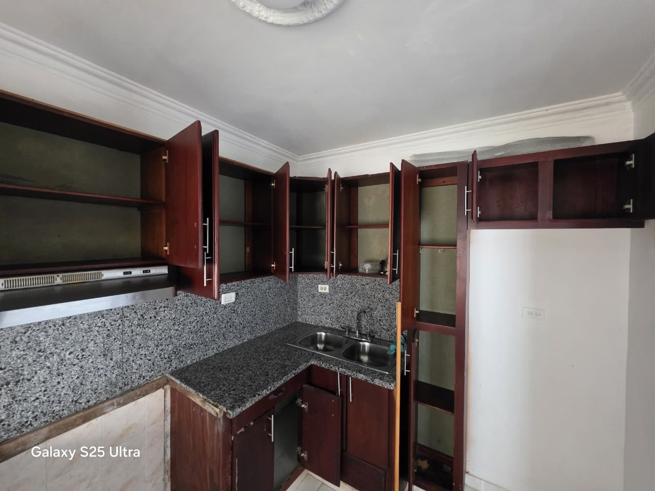 Próximo a Carrefour! Apartamento de 3 Habitaciones en Alameda! Foto 7318314-10.jpg