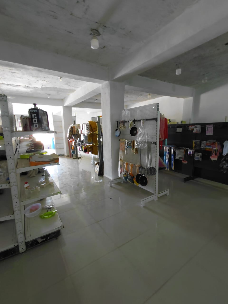 Nave Comercial en Venta 300 m – Próxima a Av. Ecológica Foto 7318315-3.jpg
