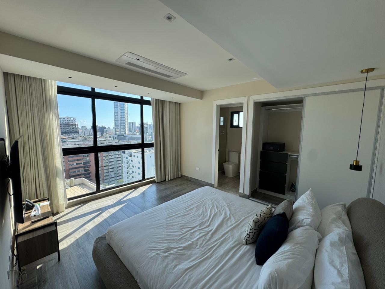 Alquiler de Apartamento en el Ensanche Naco. Foto 7318325-5.jpg