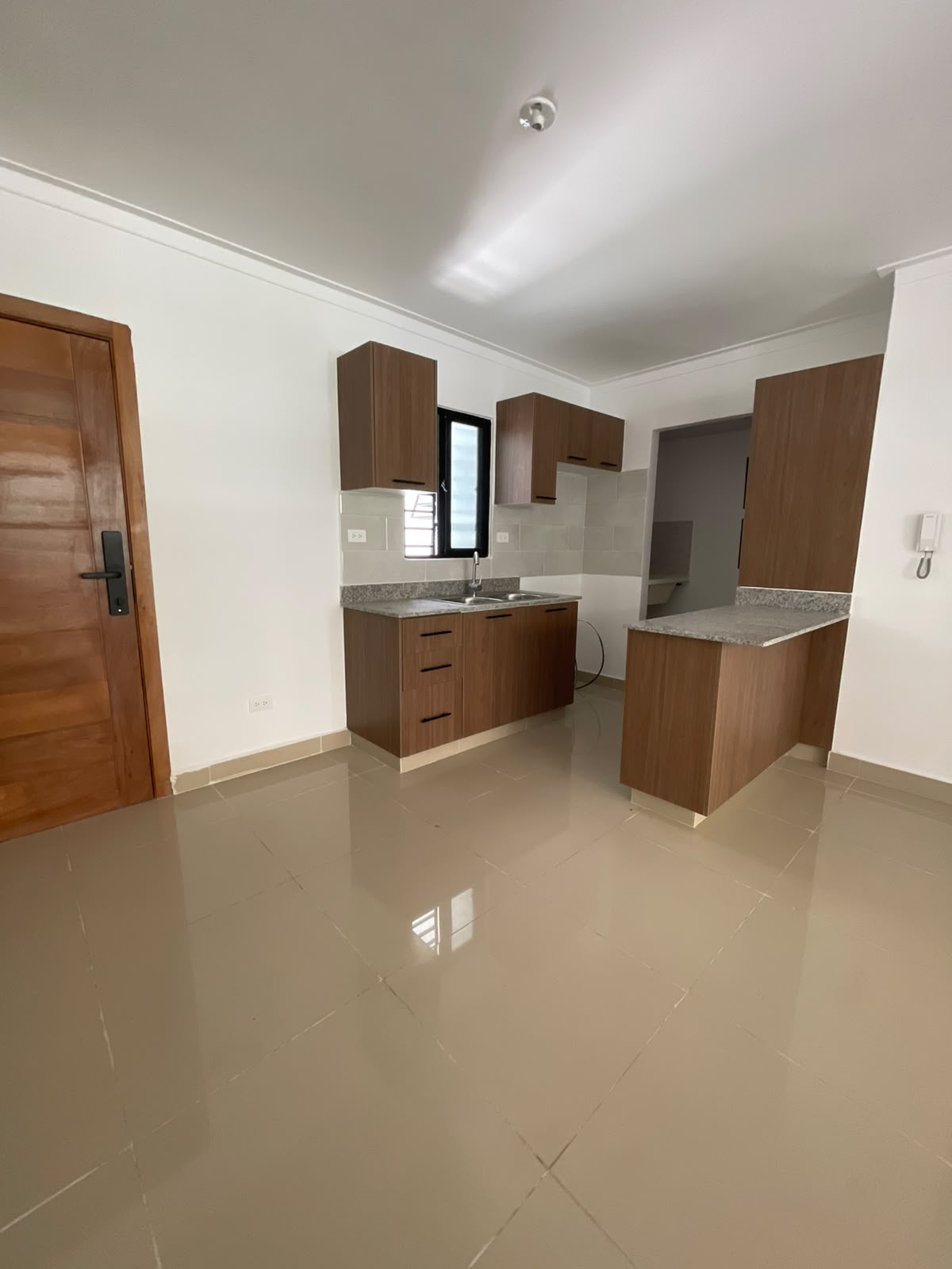 Alquiler de Apartamento próximo a la Ciudad Juan Bosch. Foto 7318327-1.jpg
