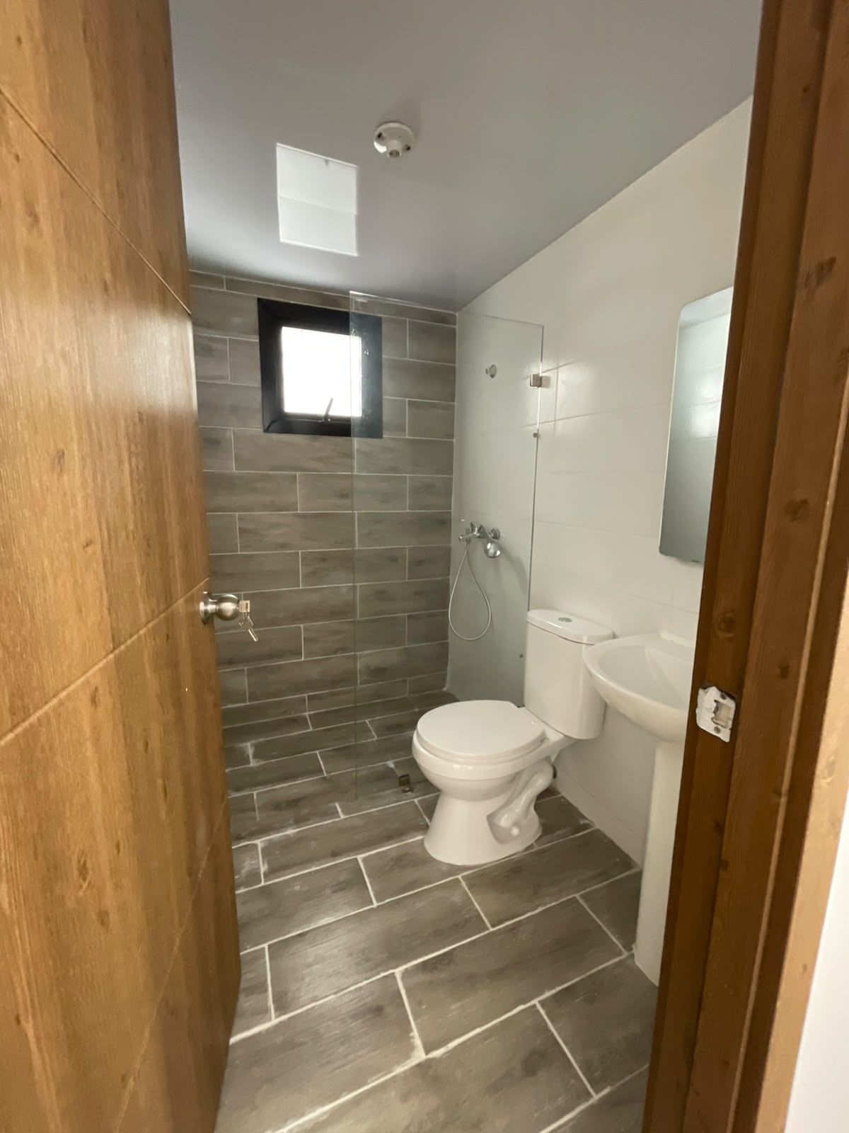 Alquiler de Apartamento próximo a la Ciudad Juan Bosch. Foto 7318327-11.jpg