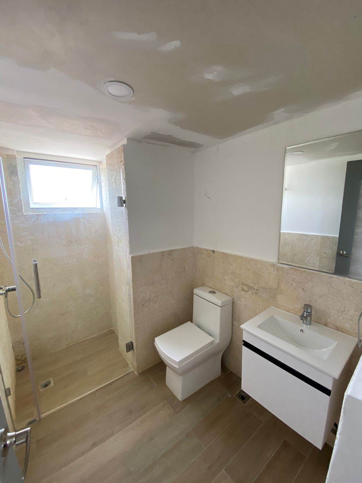 Vendo apartamento en juan dolio Foto 7318353-13.jpg