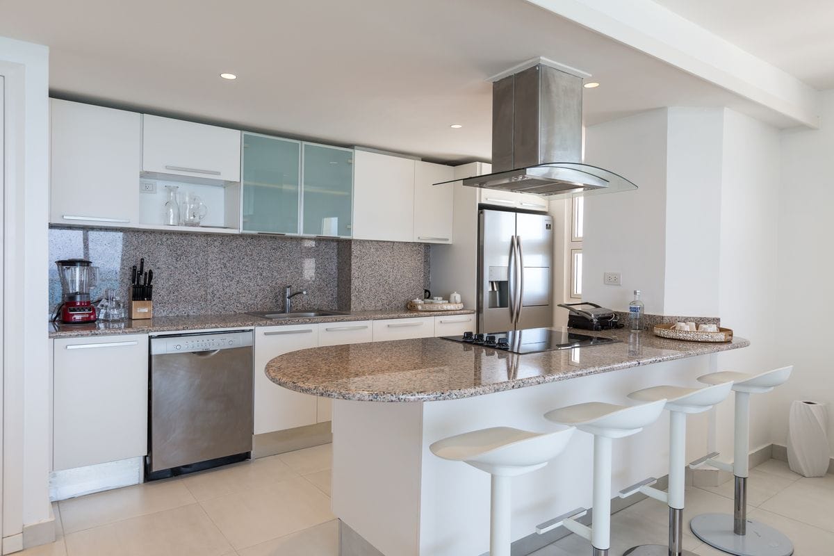 Vendo apartamento en juan dolio Foto 7318370-3.jpg