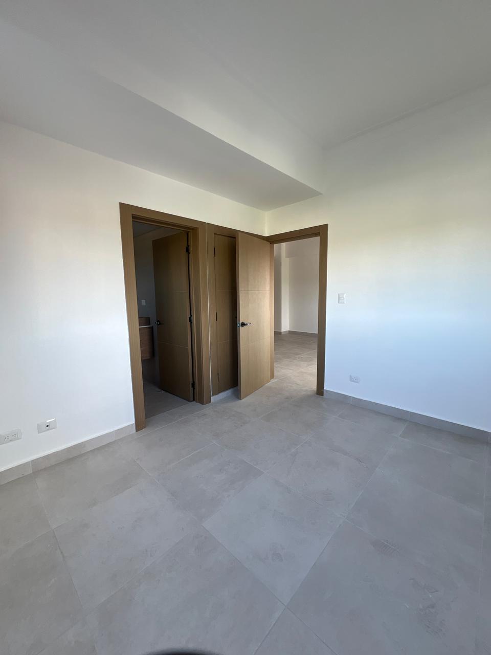 Vendo apartamento en juan dolio Foto 7318378-12.jpg