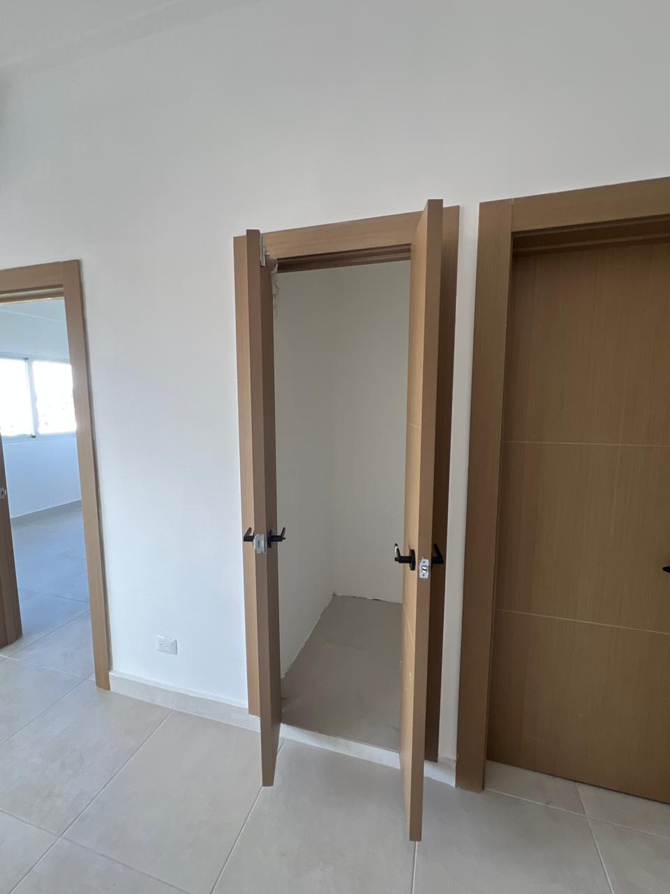 Vendo apartamento en juan dolio Foto 7318378-4.jpg