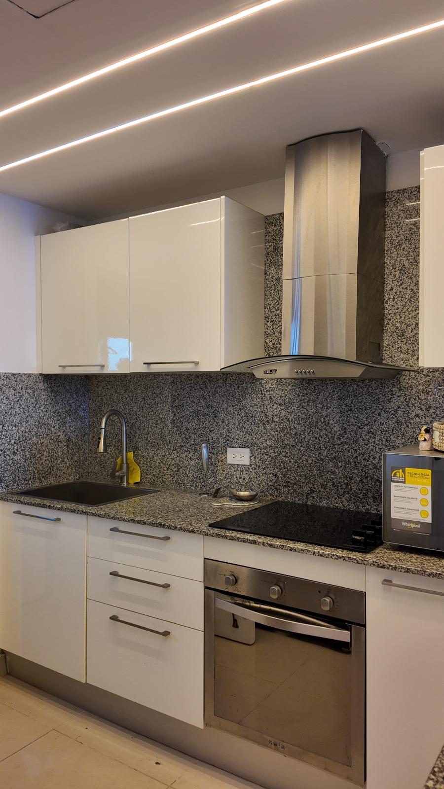 Vendo apartamento en juan dolio Foto 7318409-3.jpg