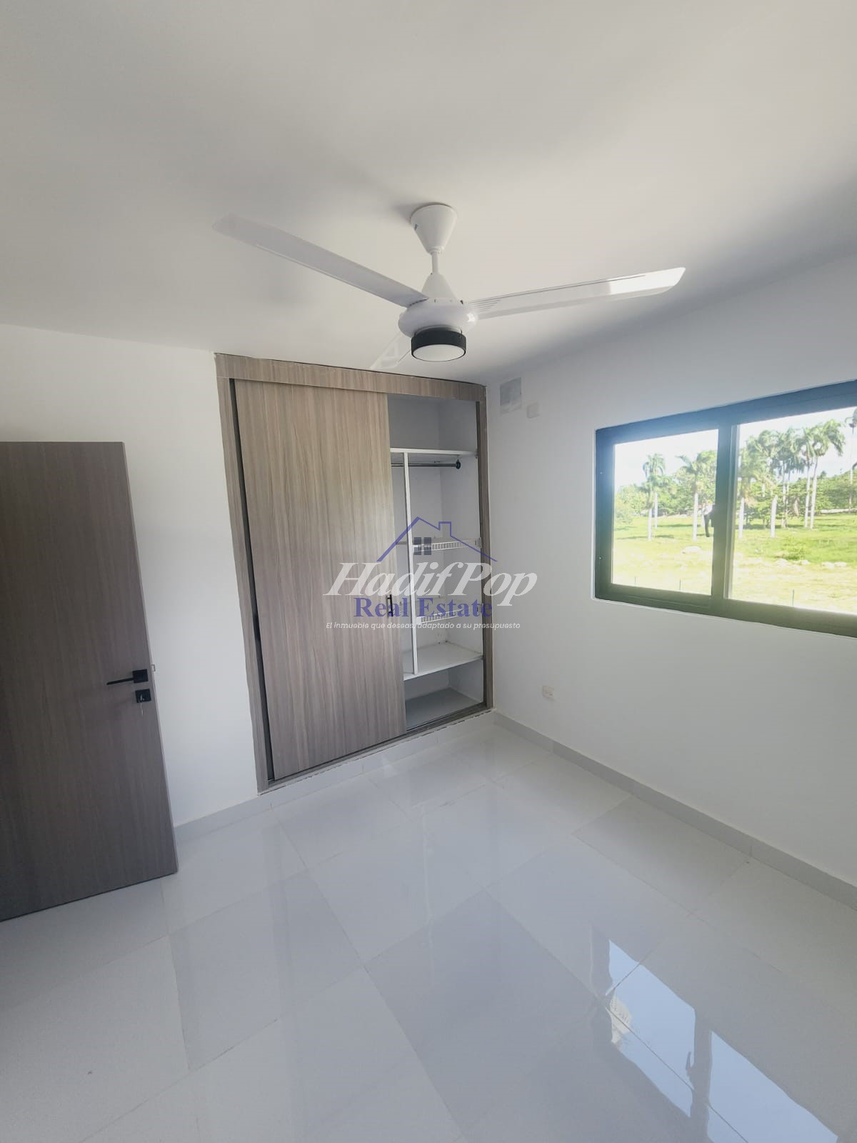 ENCANTADOR APARTAMENTO EN RESIDENCIAL EN RENTA  Foto 7318560-4.jpg