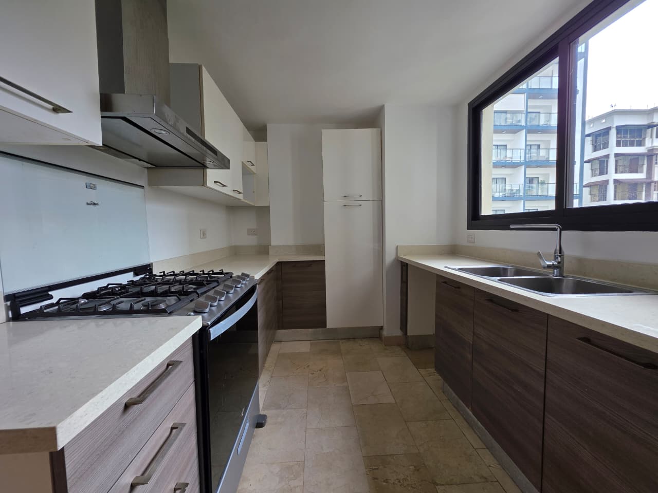Vendo Exclusivo Apto de Lujo en NACO 3 HABS. 175 Mts.2 piso 5 Foto 7318602-5.jpg