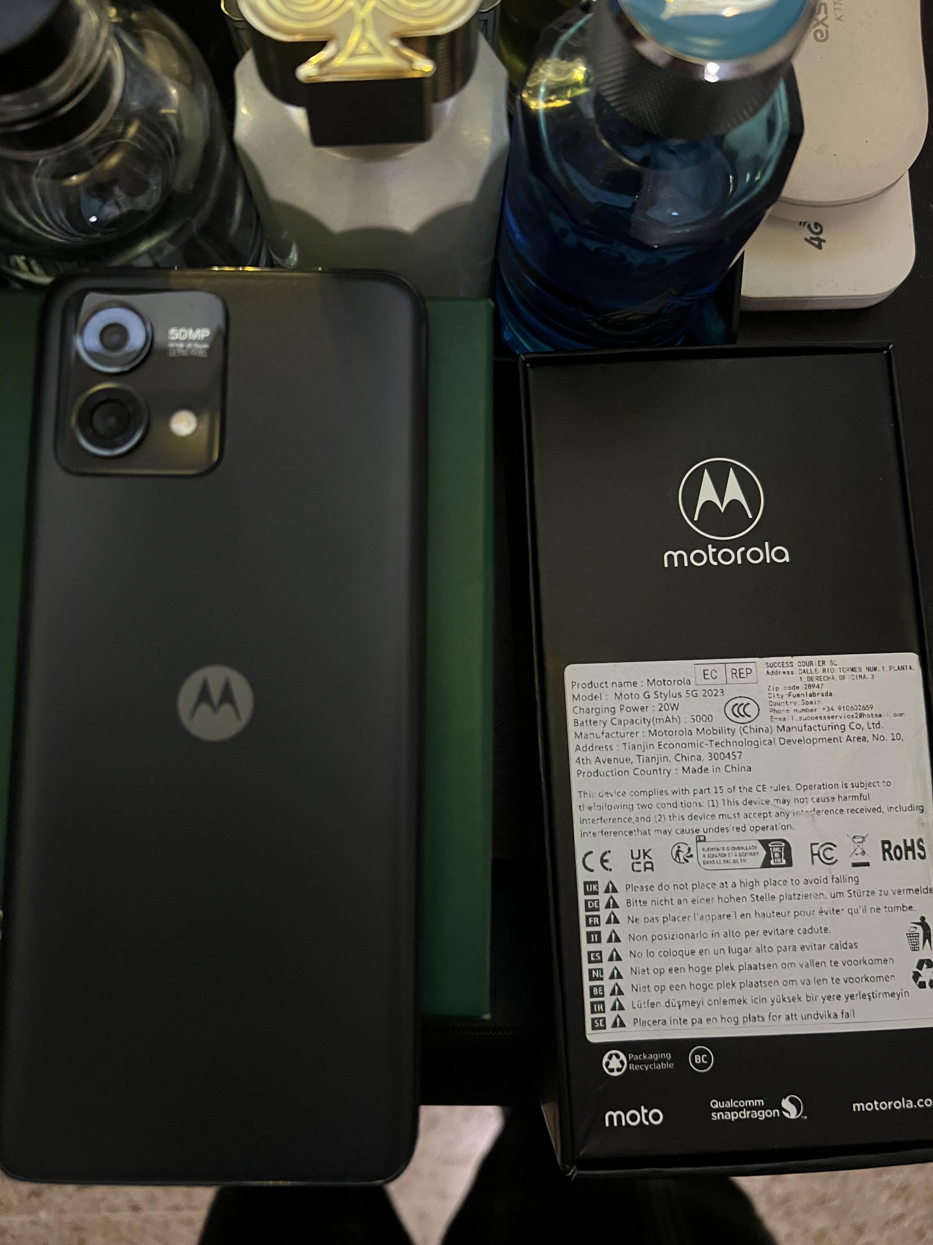 Motorola Stylus 5G  Foto 7318635-3.jpg