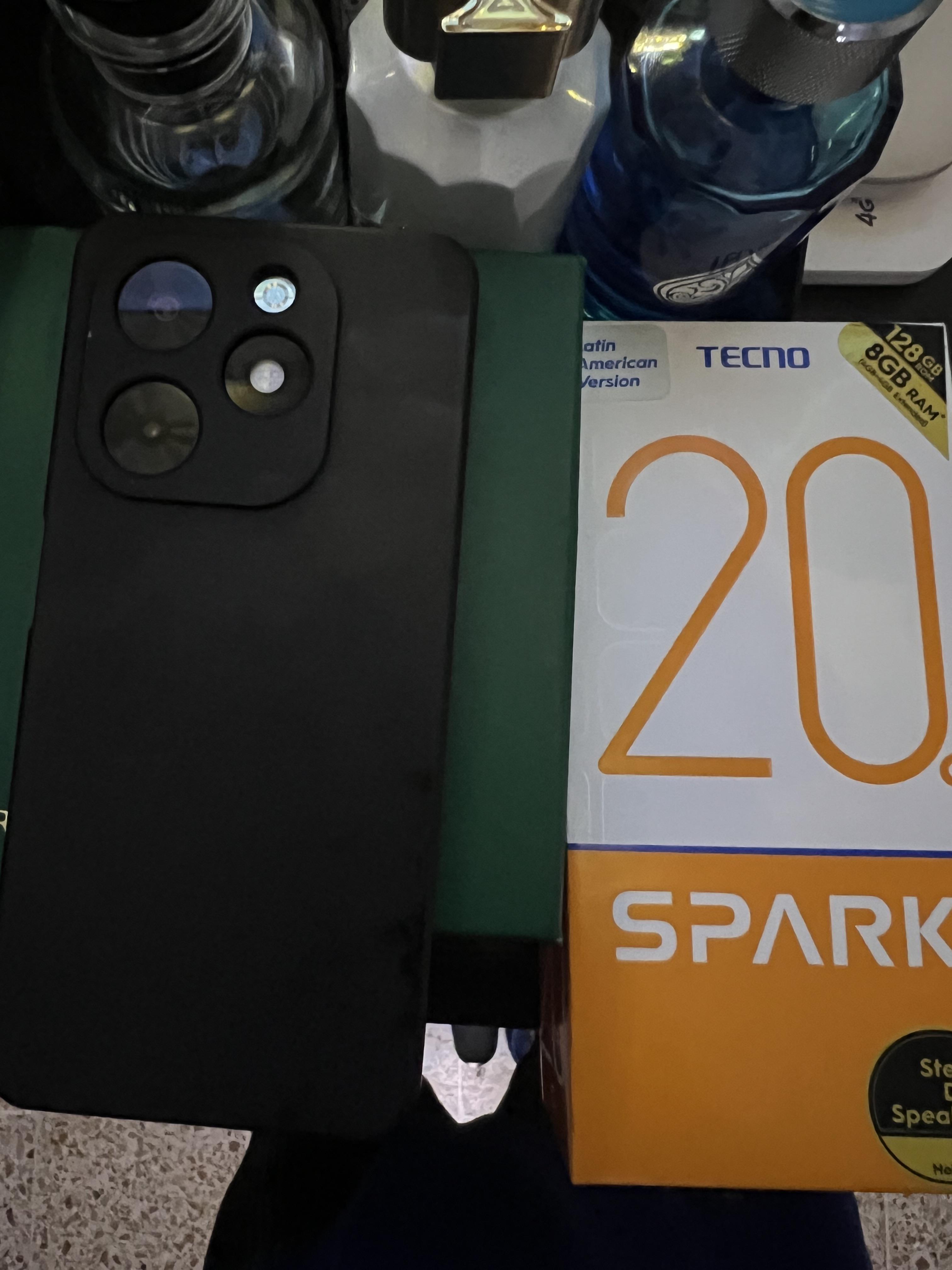 Tecno Spark 20c Foto 7318636-4.jpg