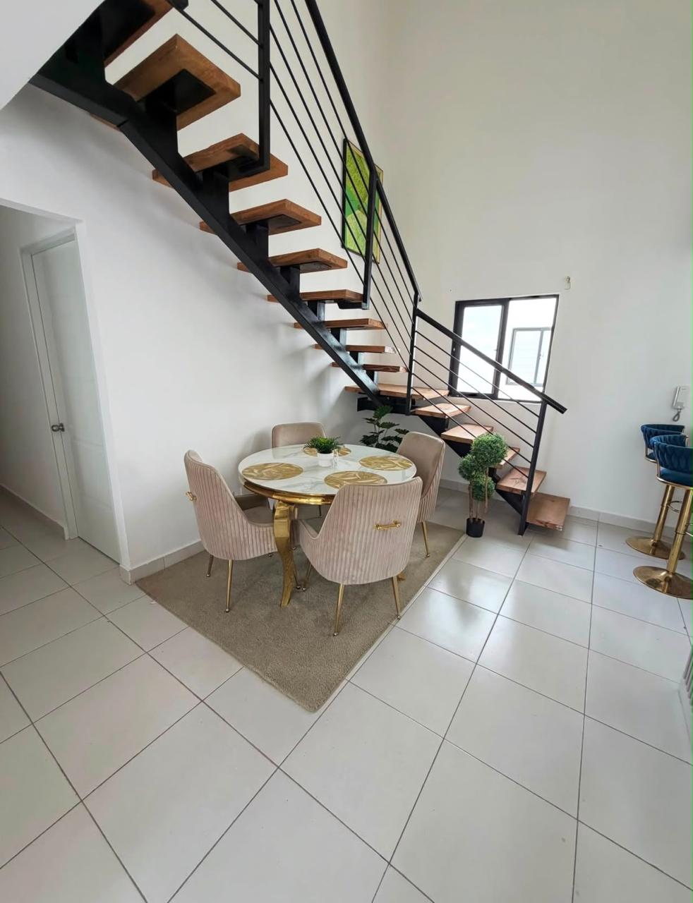 ???? APARTAMENTO AMUEBLADO EN RENTA – TIPO PENTHOUSE  LA HISPANOAMERIC Foto 7318716-7.jpg