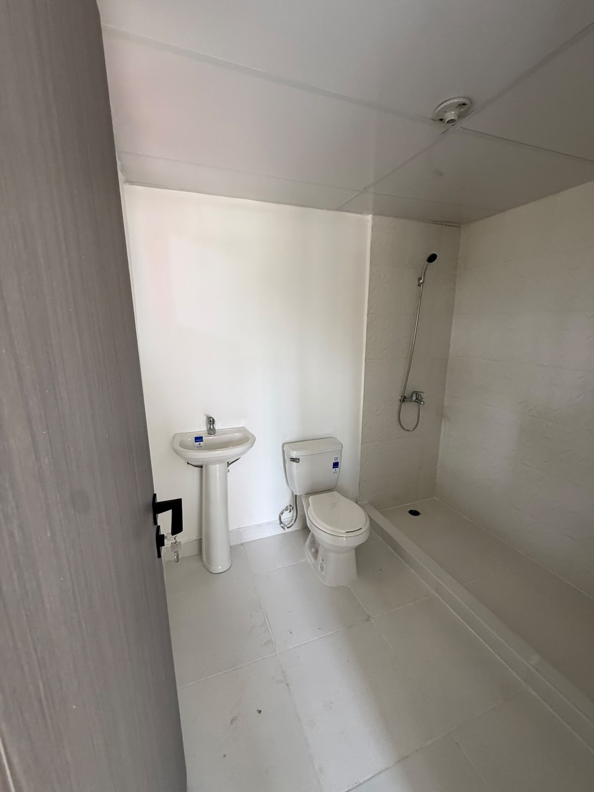 ???? APARTAMENTO EN ALQUILER – EN LA CARRETERA  LICEY SANTIAGO Foto 7318717-14.jpg