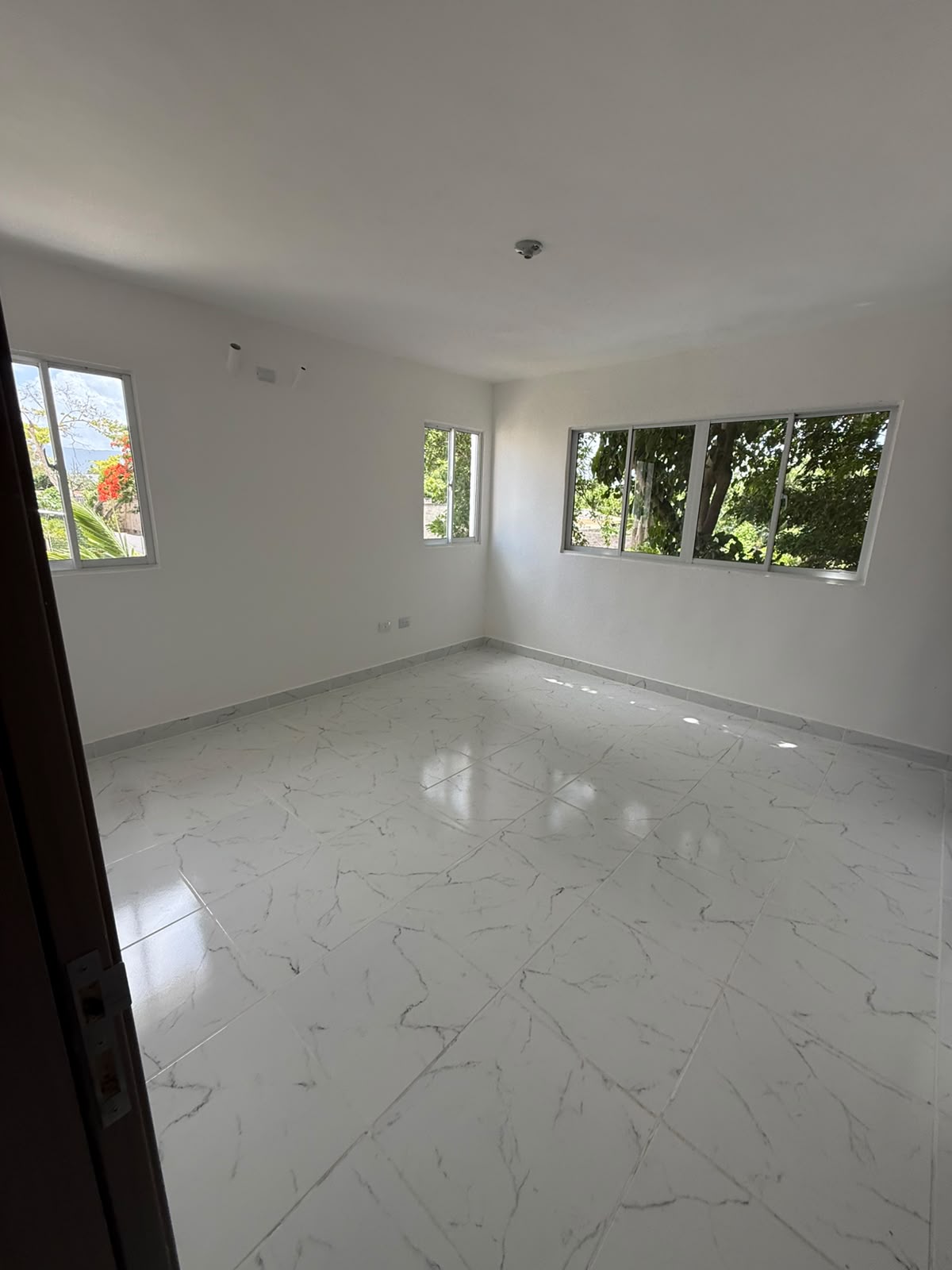 ???? APARTAMENTO EN ALQUILER – EN LA CARRETERA  LICEY SANTIAGO Foto 7318717-8.jpg