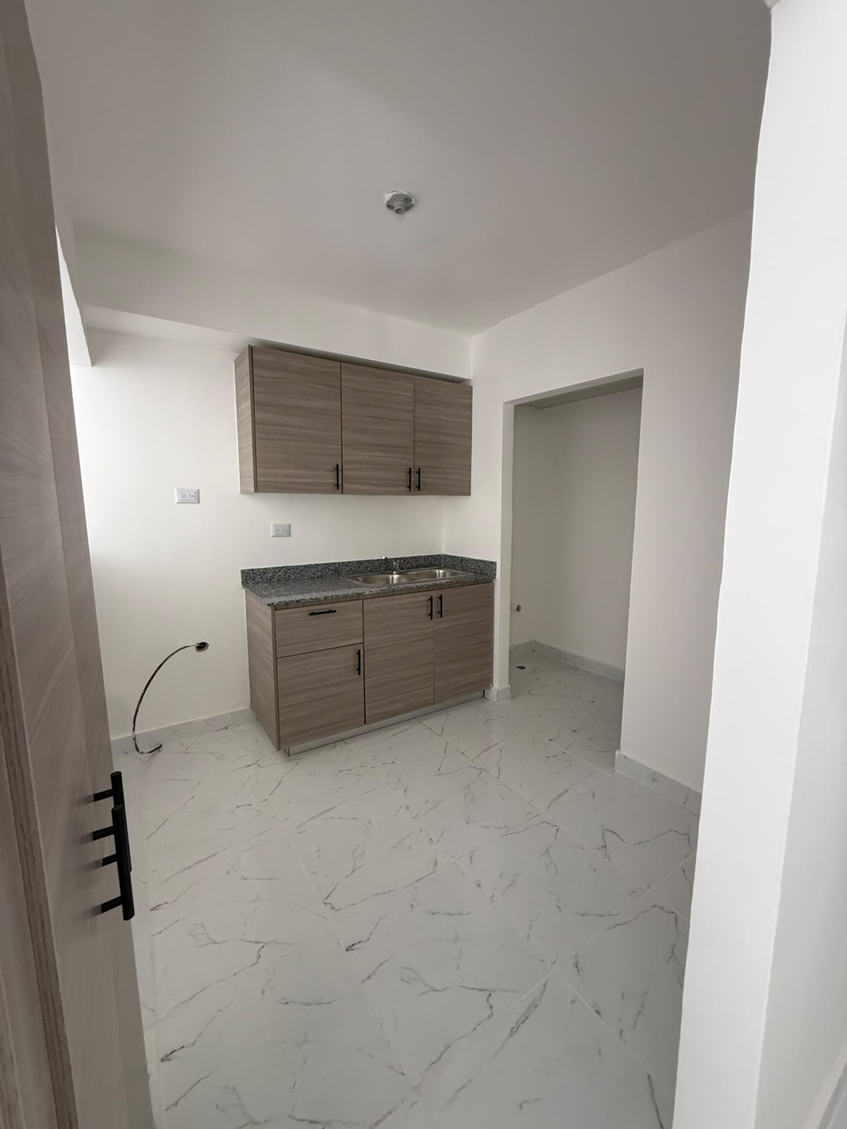 ???? APARTAMENTO EN ALQUILER – EN LA CARRETERA  LICEY SANTIAGO Foto 7318717-9.jpg