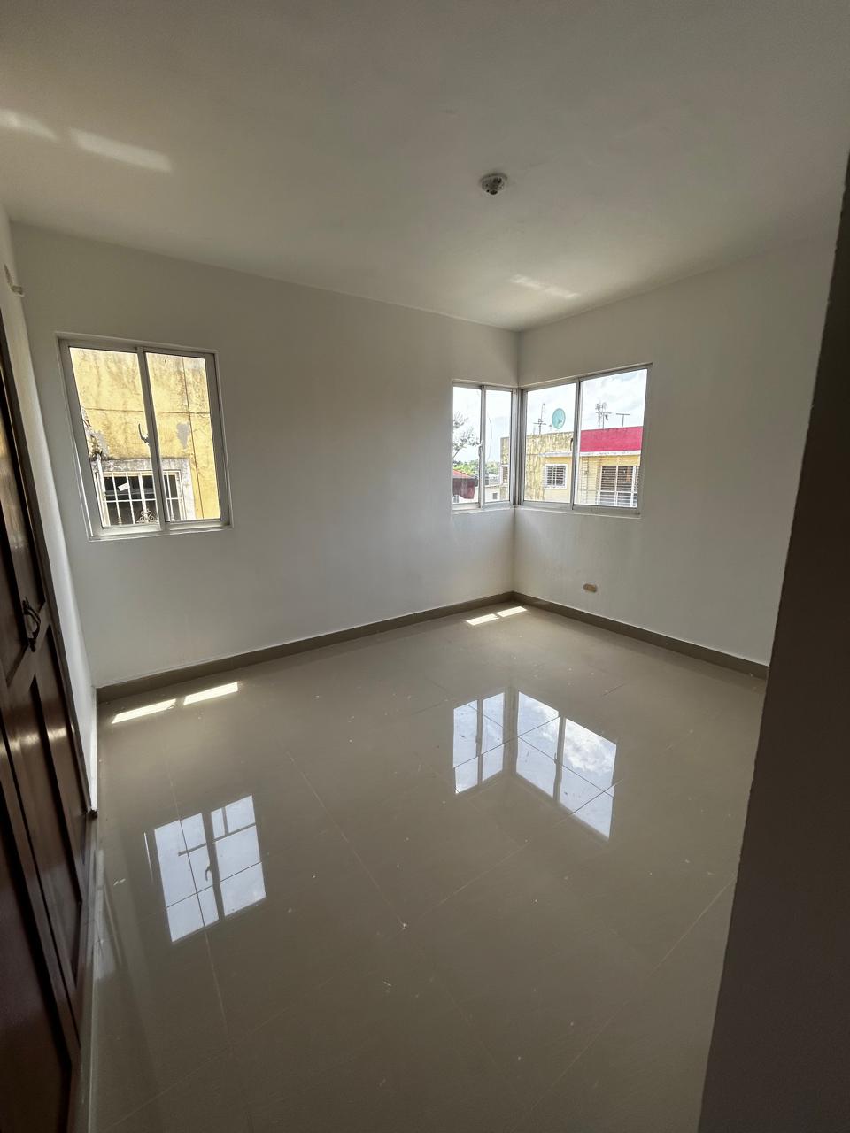 VENDO APARTAMENTO EN SABANA PERDIDA Foto 7318876-5.jpg