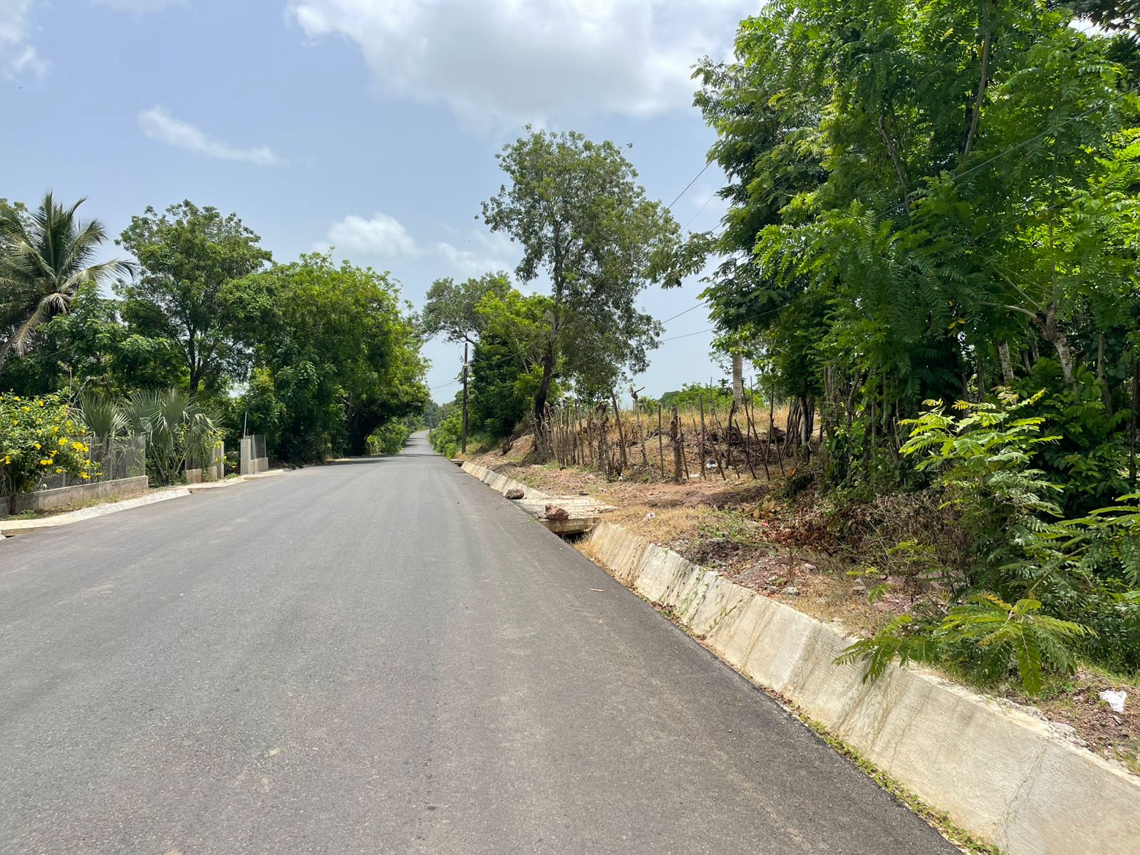 Vendo Finca de 1595 tareas CERCA DE LA CIUDAD Santo Domingo Norte a la Foto 7318881-10.jpg