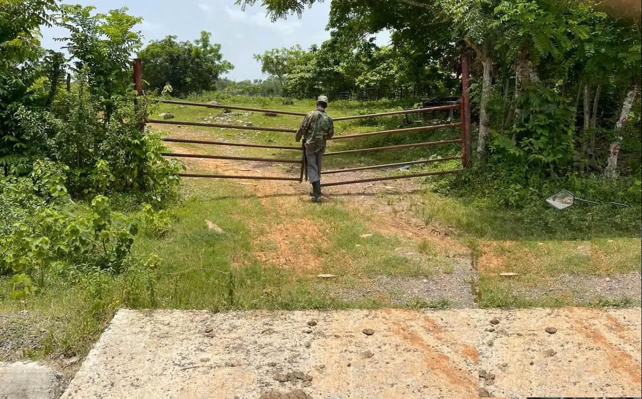 Vendo Finca de 1595 tareas CERCA DE LA CIUDAD Santo Domingo Norte a la Foto 7318881-6.jpg