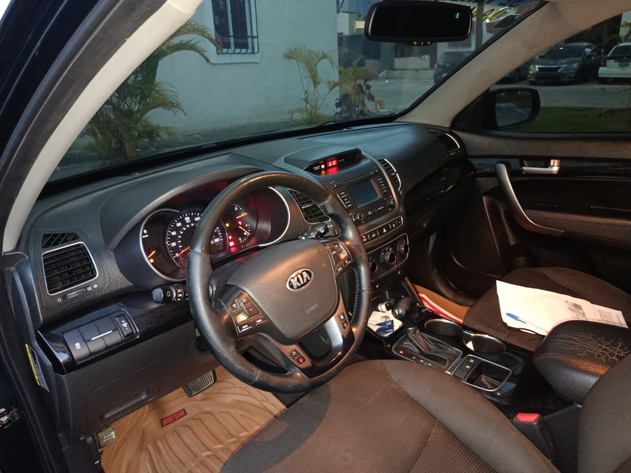 ???? Kia Sorento 2014 Negra — 3 Filas  Motor 2019 ???? Foto 7318928-13.jpg