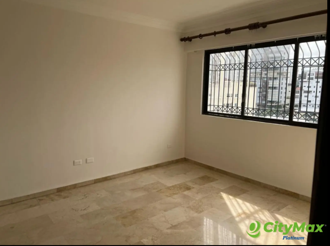 Hermoso apartamento en renta  piso alto en Piantini Foto 7318945-4.jpg