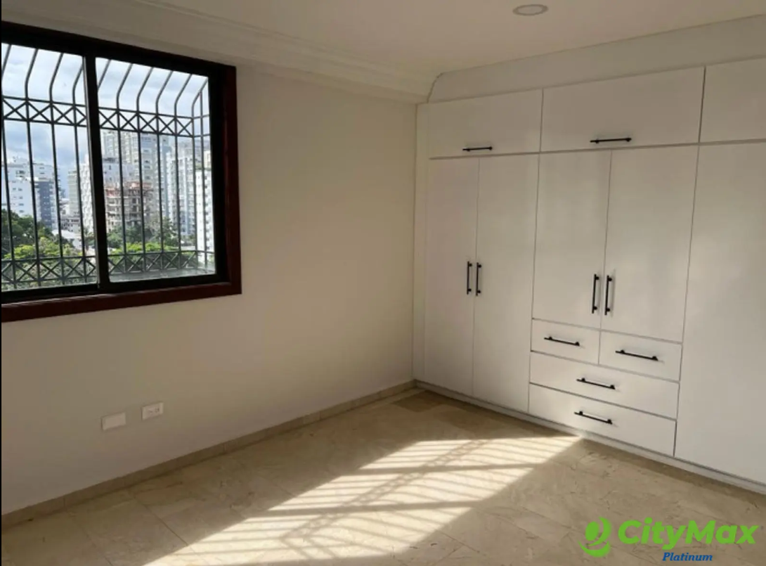 Hermoso apartamento en renta  piso alto en Piantini Foto 7318945-5.jpg