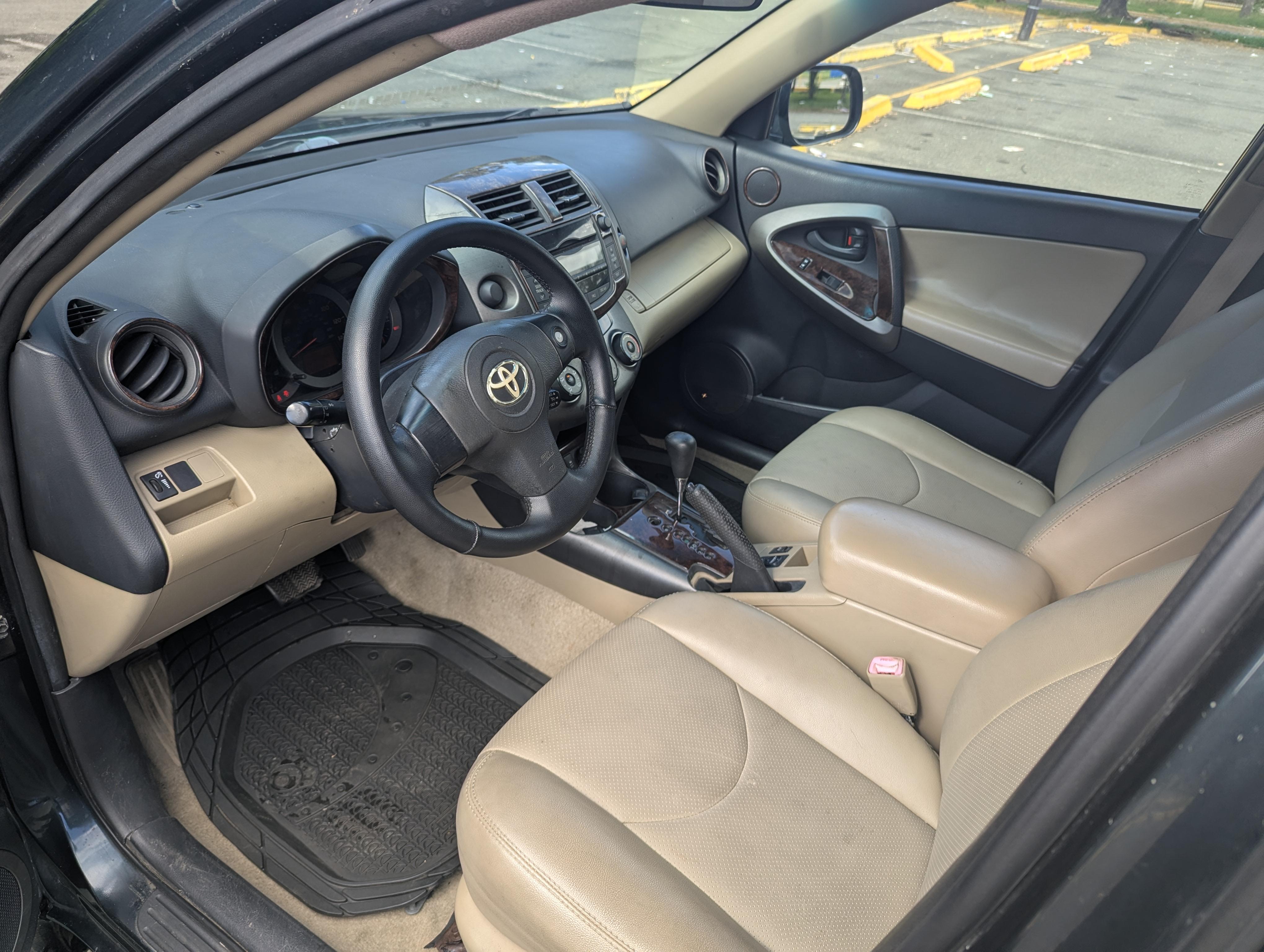 2009 Toyota RAV4 Foto 7319017-7.jpg
