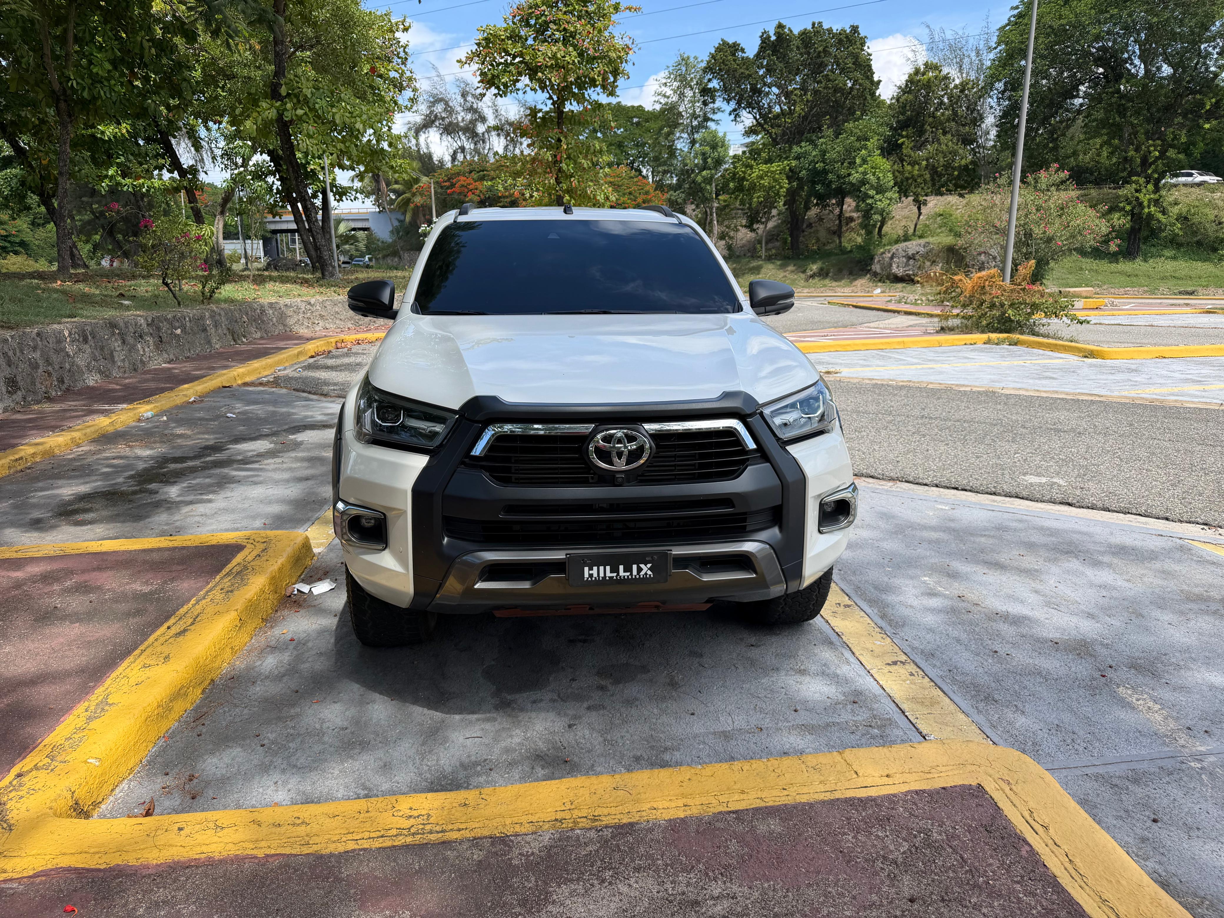 Toyota Hilux Adventure 2022 diesel como nueva Foto 7319046-9.jpg