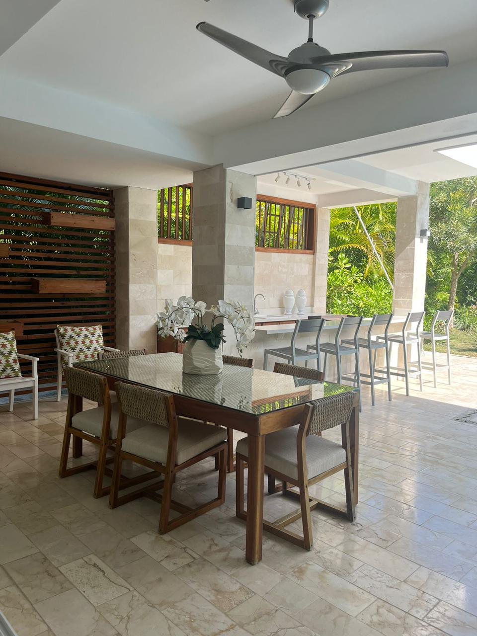 Villa de 4 Habitaciones en Venta en Playa Nueva Romana.  Foto 7319170-4.jpg