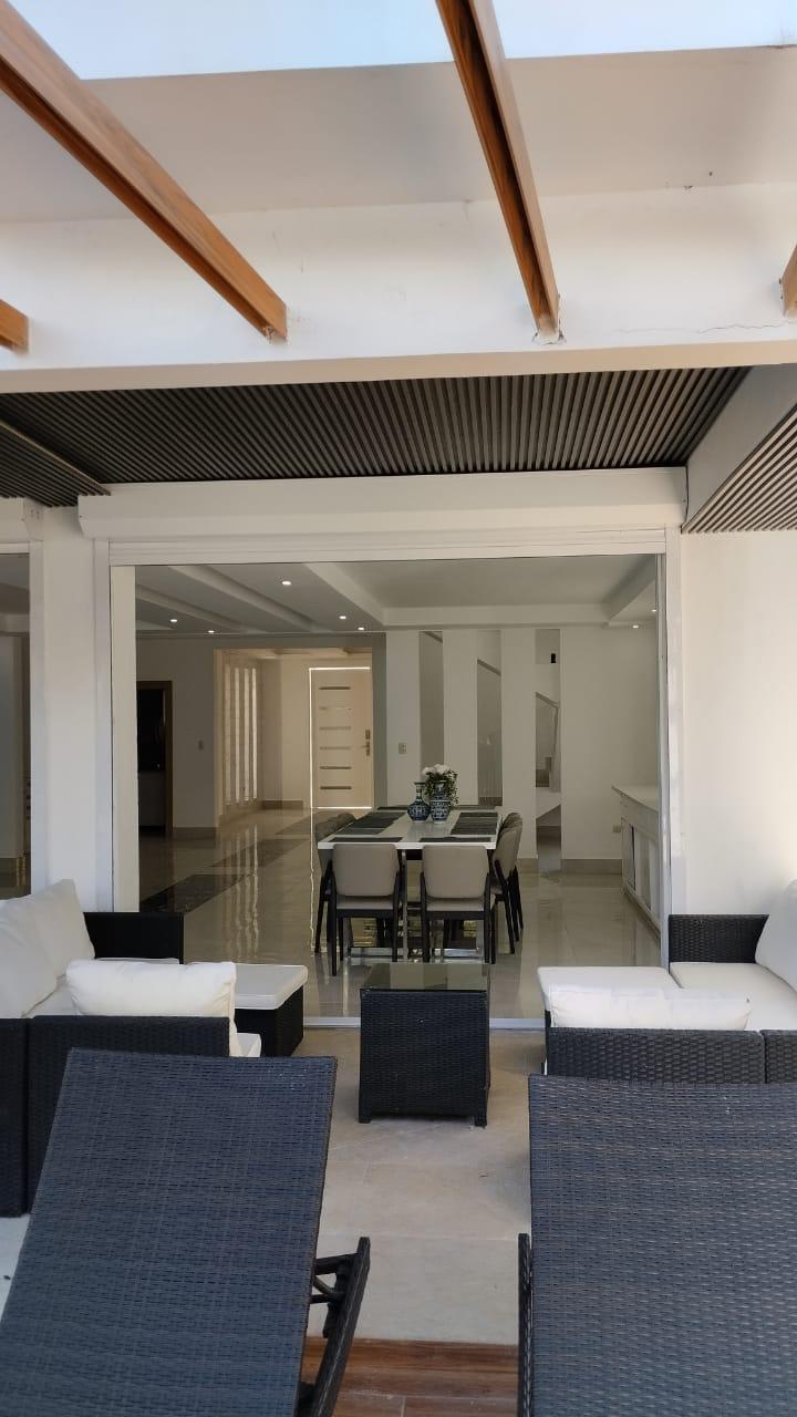 Villa de 3 Habitaciones en Venta en Playa Nueva Romana.  Foto 7319171-1.jpg