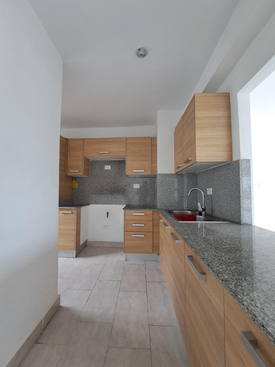 Hermoso Apartamento con una vista Excepcional en Venta en Riviera Colo Foto 7319172-7.jpg