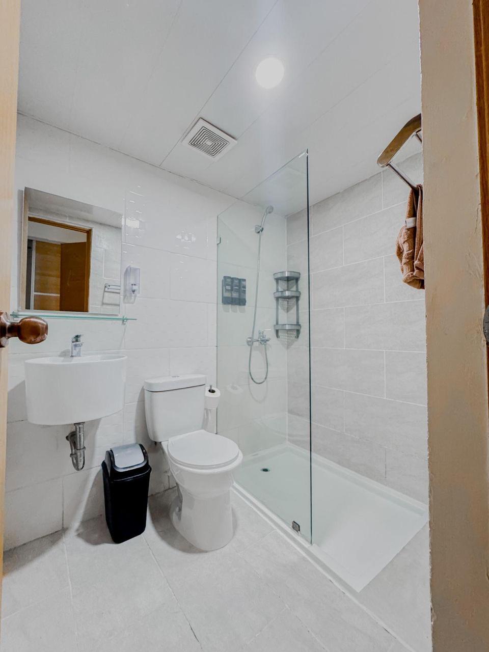 Hermoso Apartamento en Venta en Riviera Colonial  Foto 7319173-10.jpg