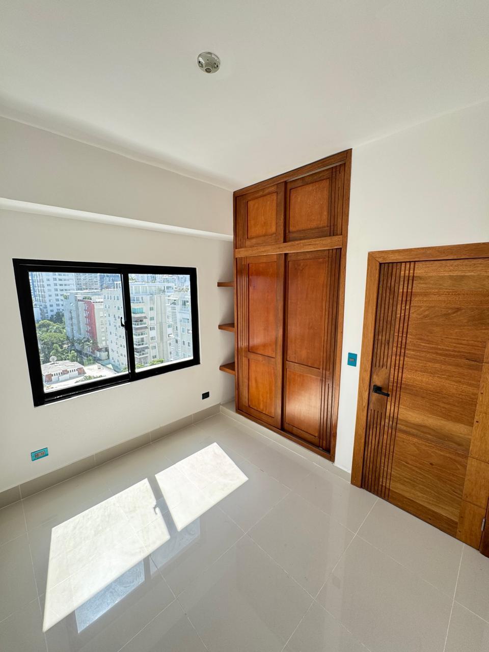Apartamento de 2 habitaciones en Venta en el Ensanche Naco Foto 7319176-9.jpg