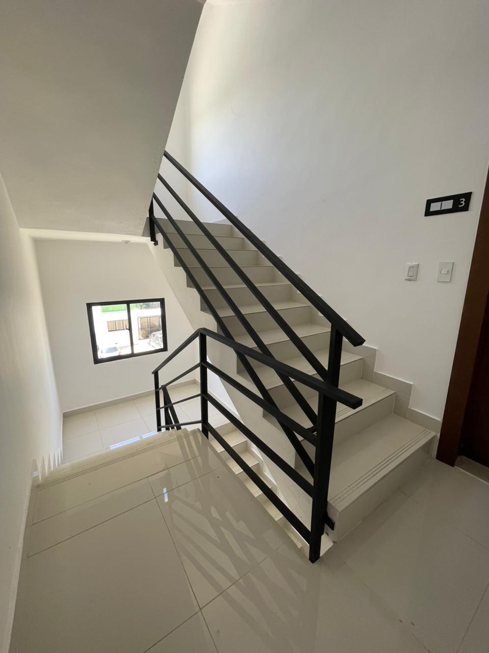 Apartamento de 3 Habitaciones en Venta en la Av. Hipica  Foto 7319191-4.jpg