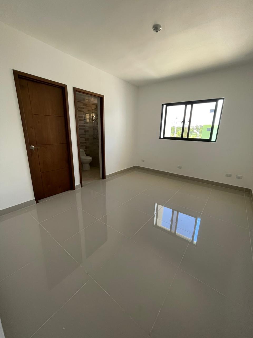 Apartamento de 3 Habitaciones en Venta en la Av. Hipica  Foto 7319191-7.jpg
