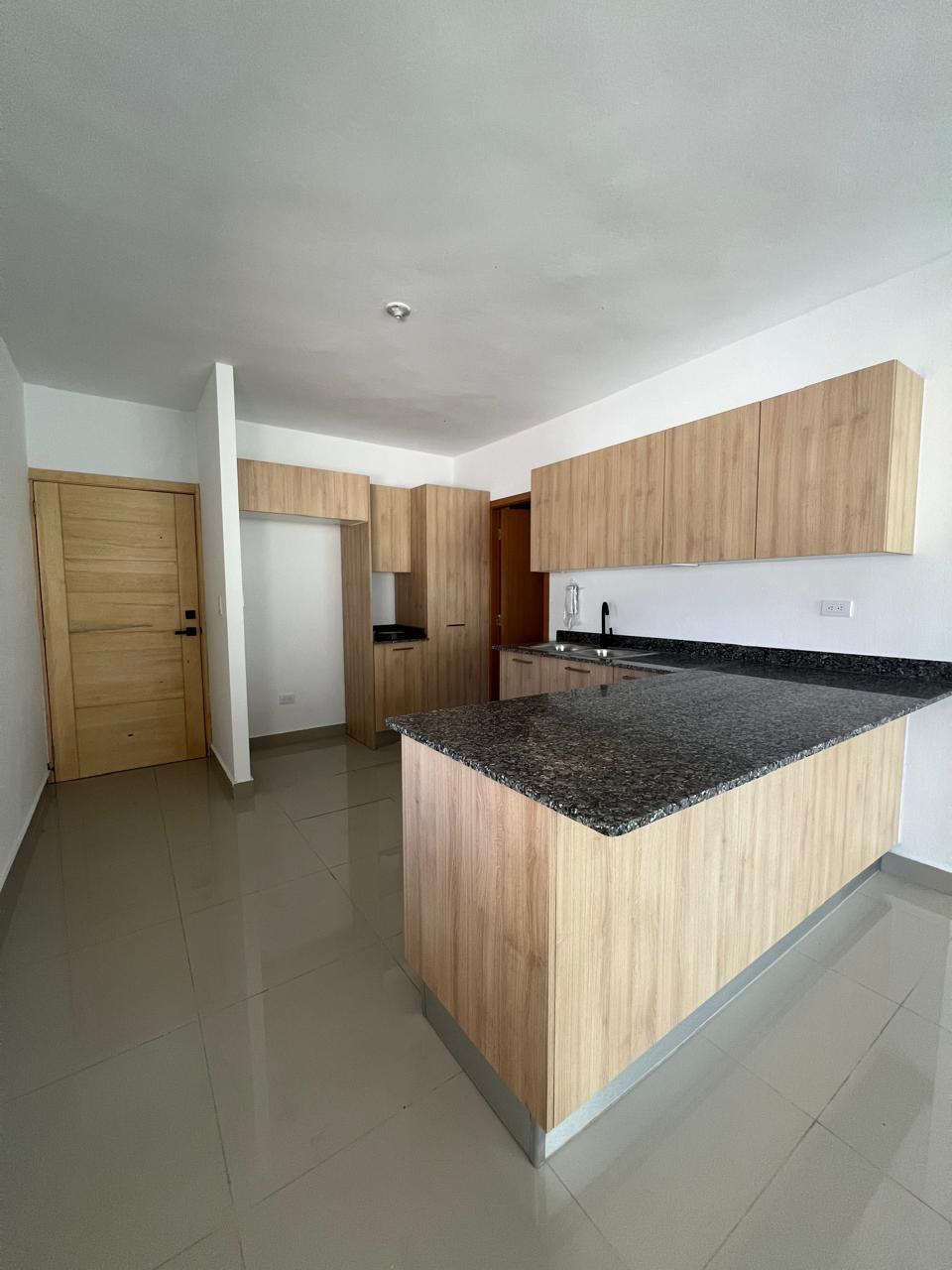 Apartamento de 3 Habitaciones en Venta en los Corales del Sur Foto 7319195-1.jpg